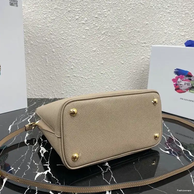 Fashionrepsfam ru Bags Prada 206B570022 0623